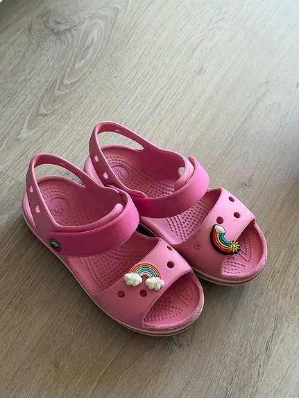 Myydään Crocs C11 – hyväkuntoiset