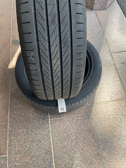 215/50 R 17 KESÄRENKAAT 2 KPL