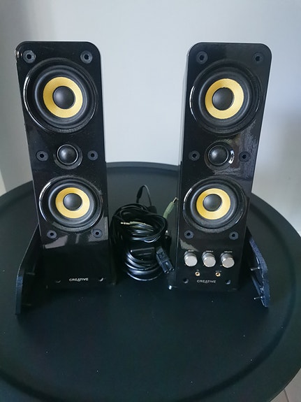 Creative GigaWorks T40 Series II kaiuttimet