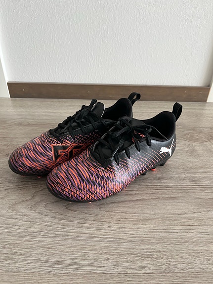 Puma nappikset 33