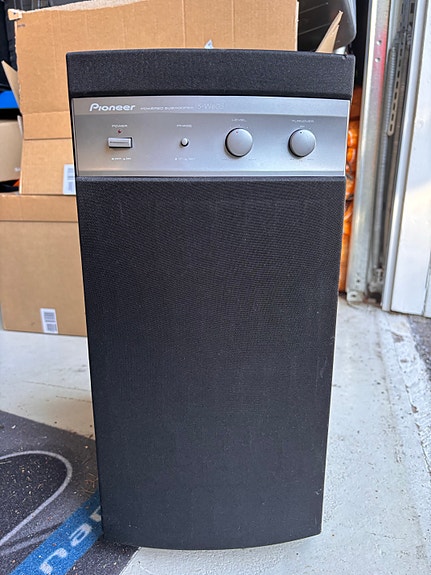Pioneer S-W80S-K aktiivisubwoofer