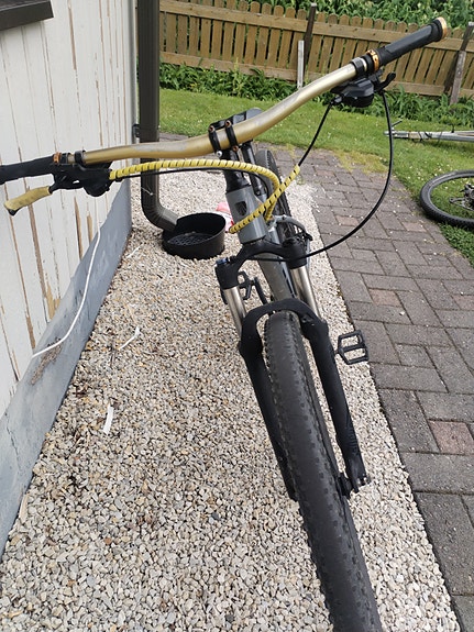 Trek maastopyörä 29" M harmaa