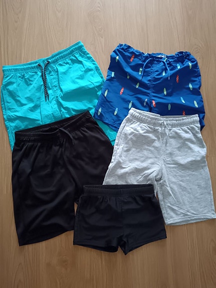 Lasten shortsit, koot 140–160