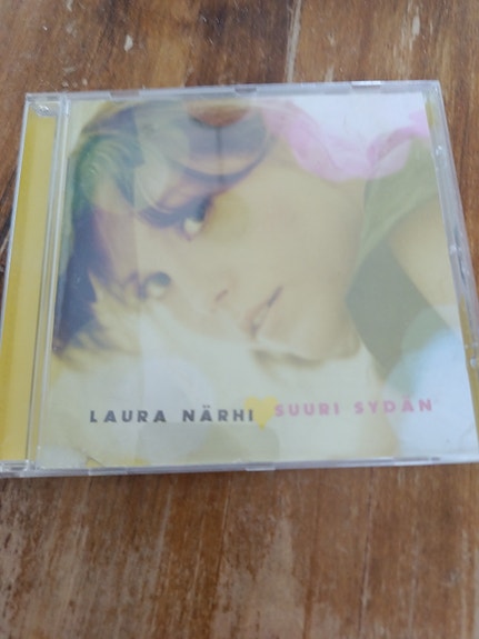 Laura Närhi Suuri sydän CD-levy