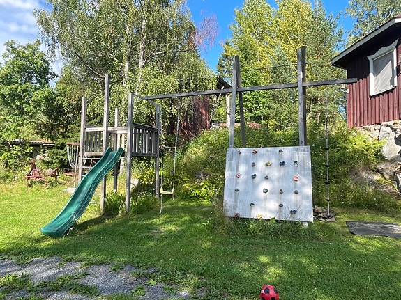 Kiipeilyteline lapsille