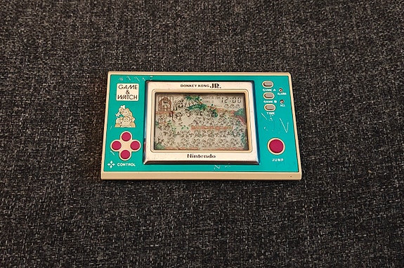 Nintendo Game & Watch Donkey Kong Jr käsikonsoli