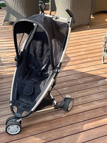 Quinny Zapp kolmipyöräiset lastenrattaat musta