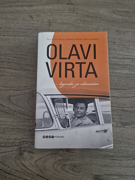 Olavi Virta - legenda jo eläessään kirja