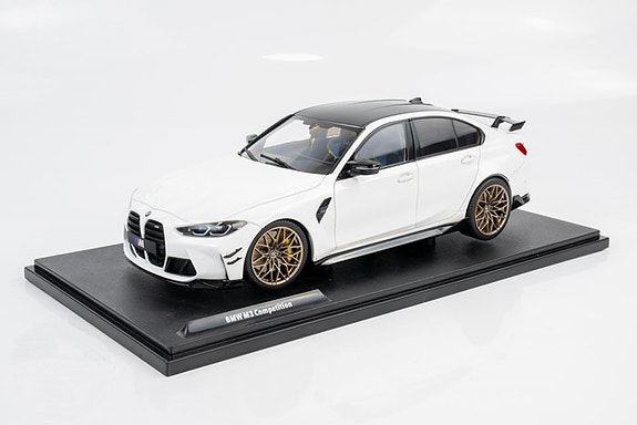 Solido 1:18 - Sedan-pienoismalli - BMW M3 Competition + Performance Parts 2024 -