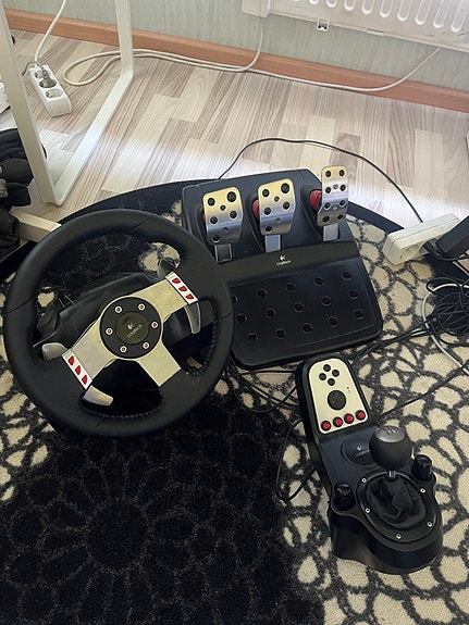 Logitech G27