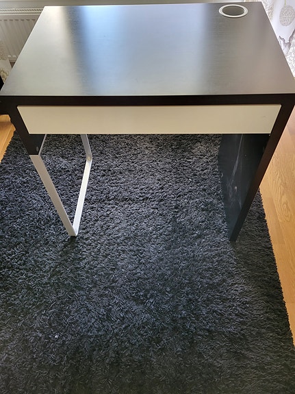 Työpöytä Ikea Micke 73 x 50 cm