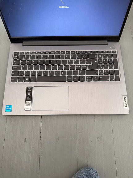Lenovo IdeaPad 3