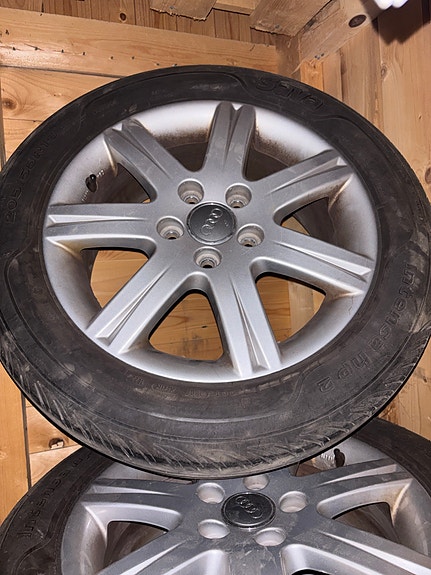 Alkuperäiset Audi R16 aluvanteet + hyvät kesärenkaat 205/55 R16