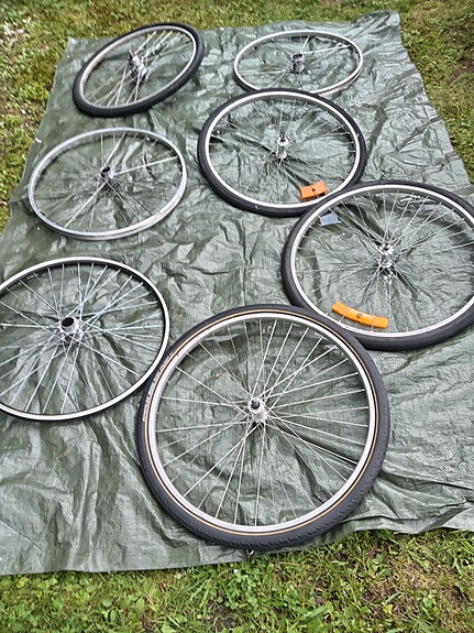 Vanteita 28"