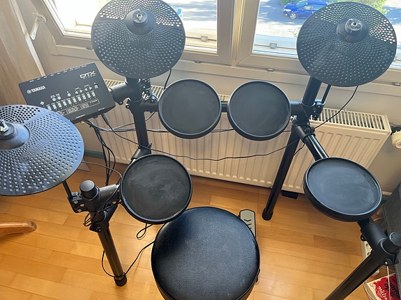 Yamaha DTX sähkörummut