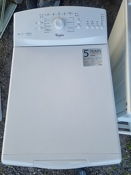 Whirlpool AWE 7100 päältä täytettävä pesukone valkoinen