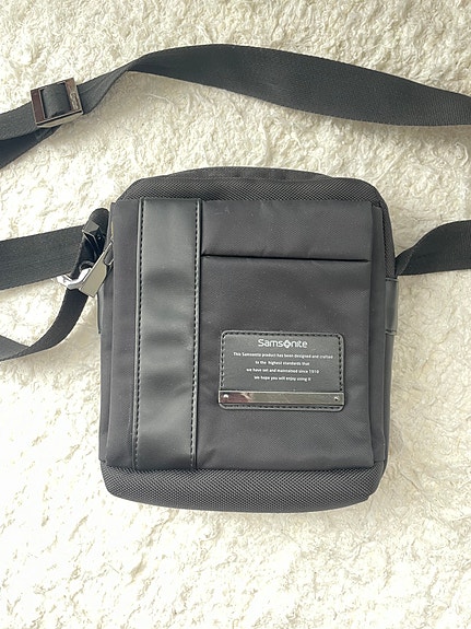 Samsonite olkalaukku Uusi