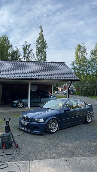 E46 m3 style etupuskuri+pandem lippa