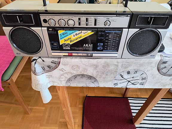 AKAI STEREO Radio Retro radio nauhuri JAPAN irrotettavat kaiuttimet