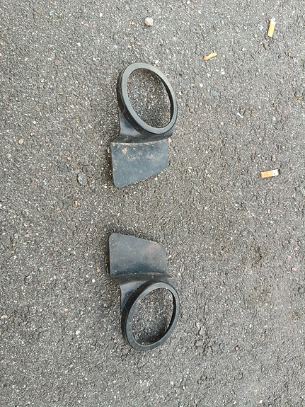 BMW E39 sumuvalojen kehikot