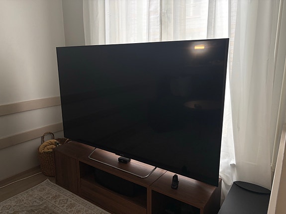 Sony 65 tuumainen televisio