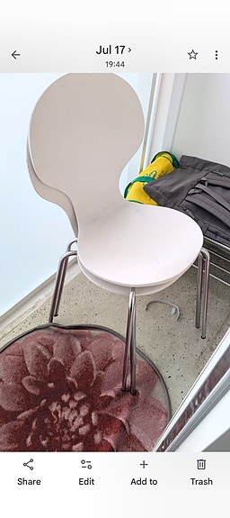 2 chairs
