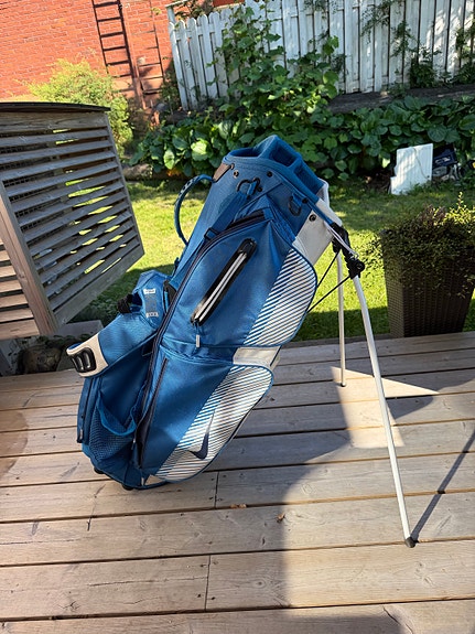 Nike Golf kantobägi (VARATTU)
