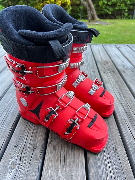 Atomic Redster JR65 lasten monot (23,5) + laskulasit