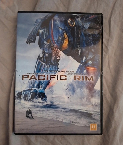 Pacific Rim DVD-elokuva