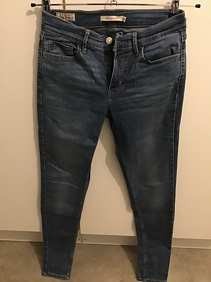 Levi's skinny jeans