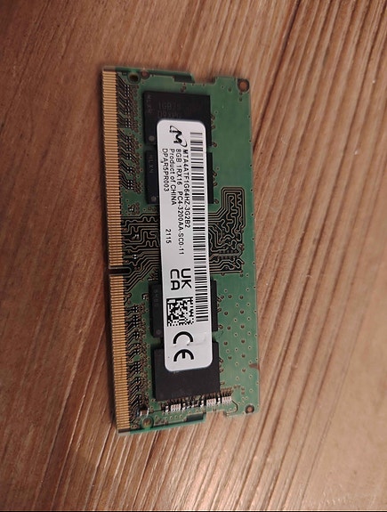 SODIMM ram kampa kannettavaan tietokoneeseen