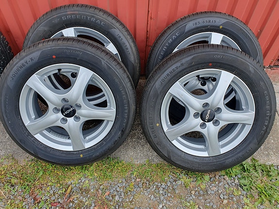 UUDET RONAL VANTEET RENKAILLA