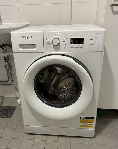 Annetaan Whirlpool 7kg pesukone (VARATTU)