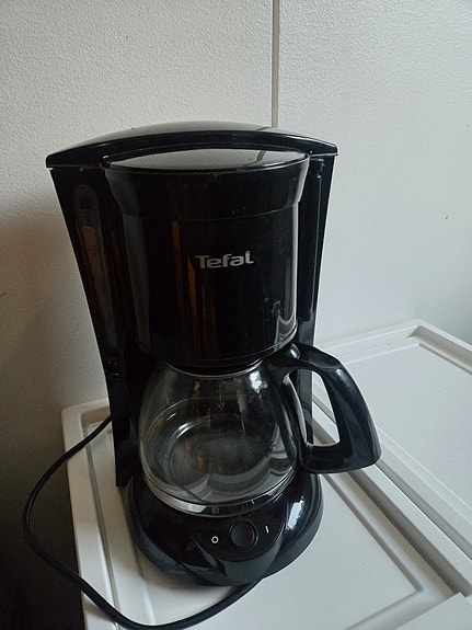 Tefal kahvinkeitin musta