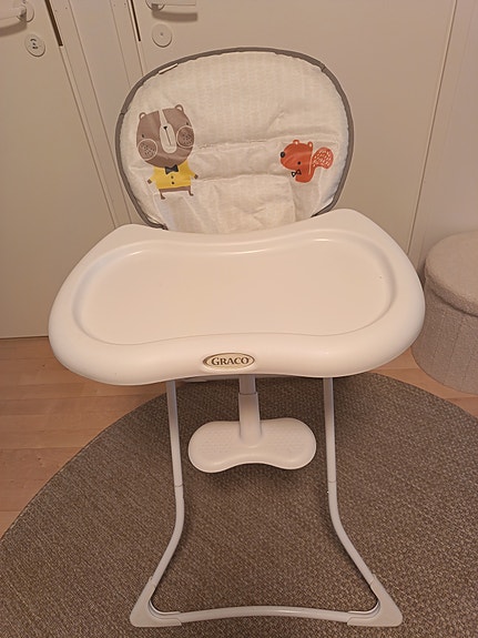 Graco syöttötuoli valkoinen