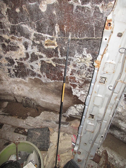 Opel Zafira Konepellintuki