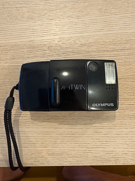 Olympus AF-1 Twin