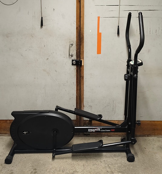 ElliptiX Cross Trainer 5000 -kuntolaite