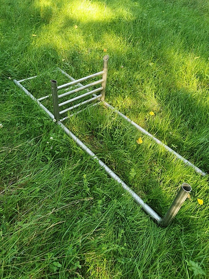 Ruostumaton tikas