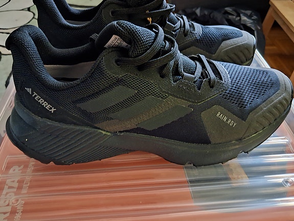 Adidas Terrex kengät