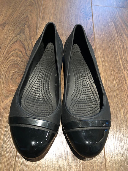 Crocs sandaalit kokoa W5 (34-35).
