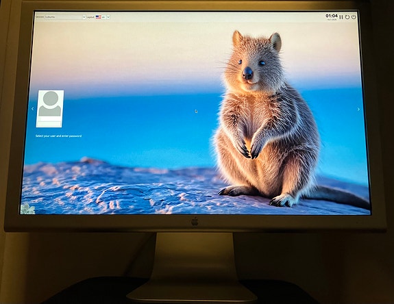 Apple A1082 Cinema HD Display + virtalähde