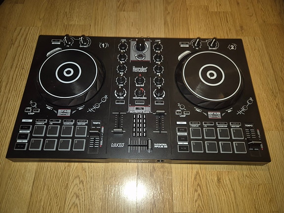 Hercules DJcontrol inpulse 300 DJ kontrolleri