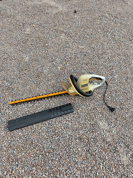 Pensasleikkuri Ryobi