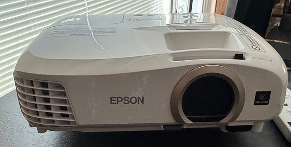 EPSON TW5300 - videotykki
