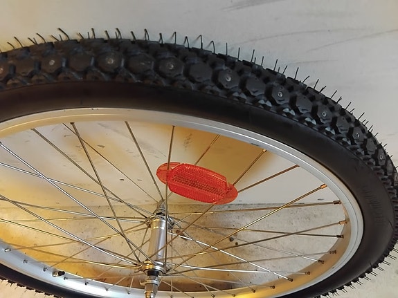 Suorat Hyvät 24" Vanteet taka 3-Vaihteinen