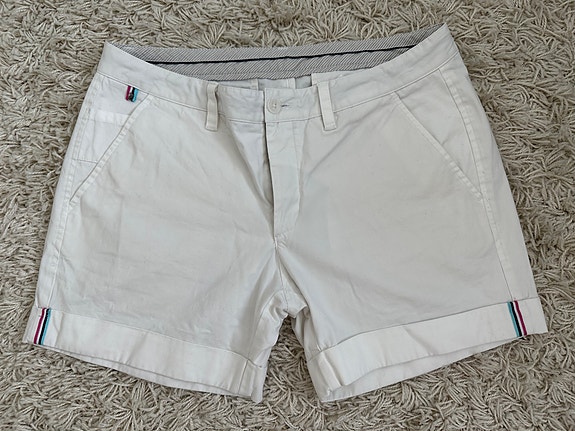 Peak Performance shortsit / koko W29