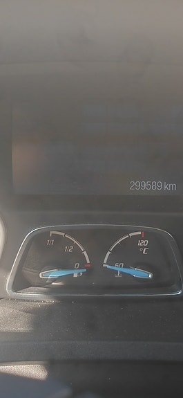 Kunnostettavissa tai varaosiksi oleva Ford C Max 2.0 Diesel Aut, 2011
