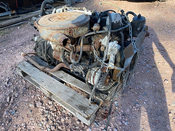 MB W123 300D moottori