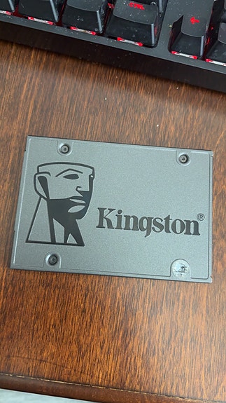 Kingston SSD-levy 240GB 2.5" SATA